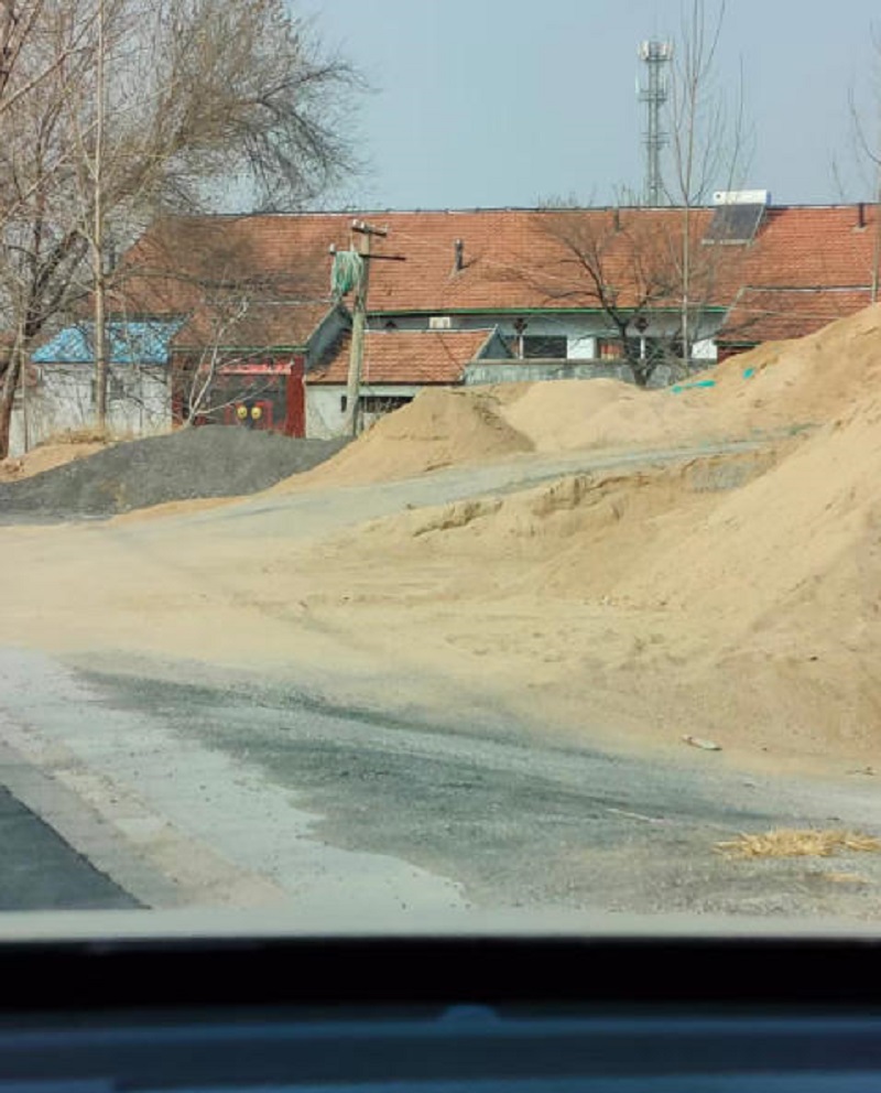 �����д�ʢ��¶��ɳʯ����ѷ� �ﳾ��Ⱦ���أ�